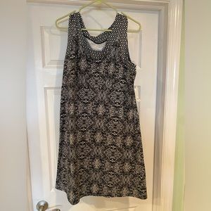 Made for Life Black & White Dress NWT
